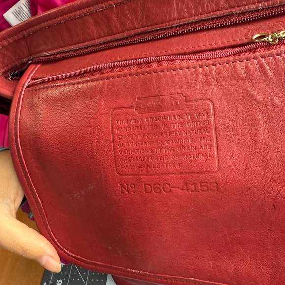 Vintage Coach Red Bleeker Bag - Style 4153 - Picture 4 of 7
